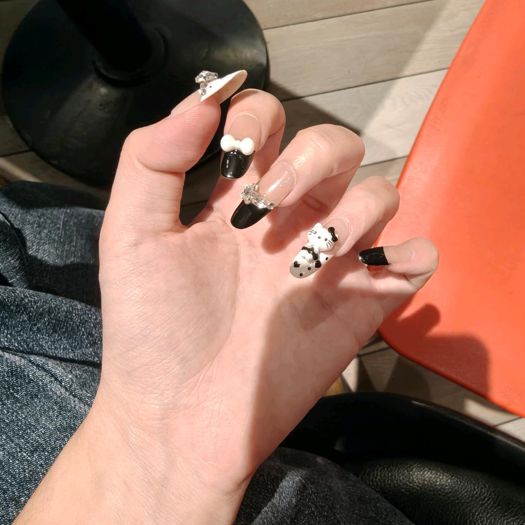 小瑶穿戴甲
