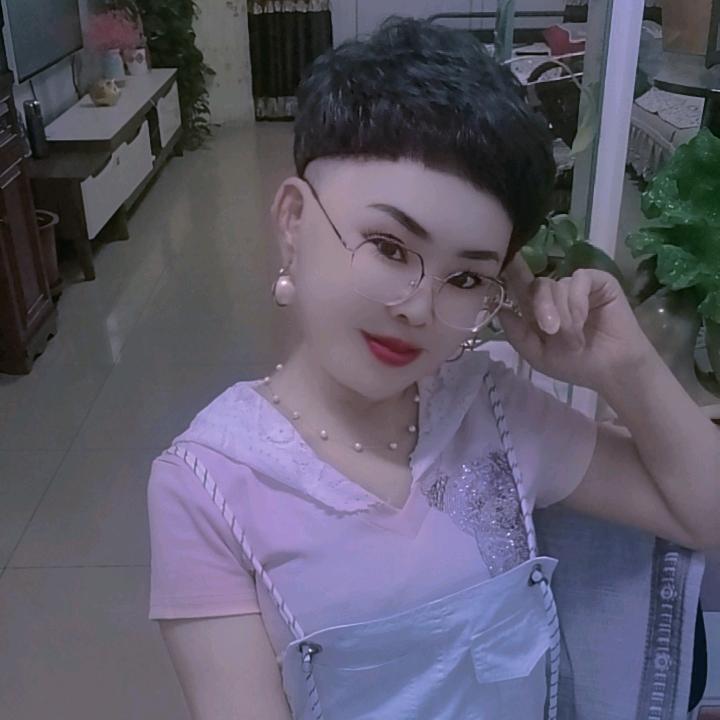 姐的霸气你不懂！