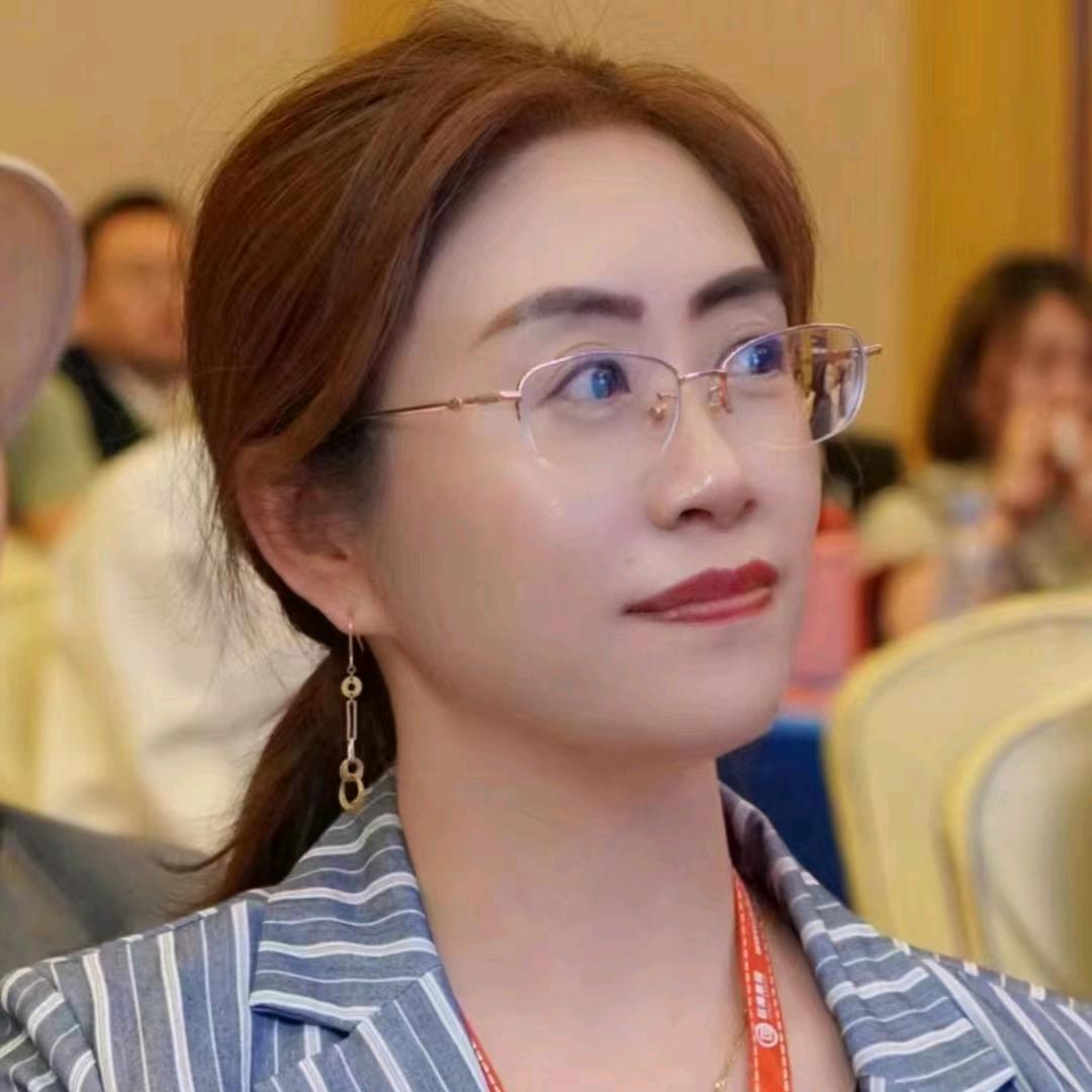 聚澜桥架+穿线管颜姐