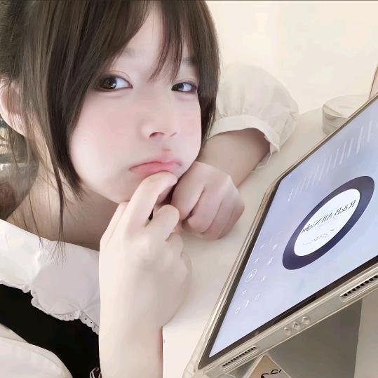 懒懒小糕手