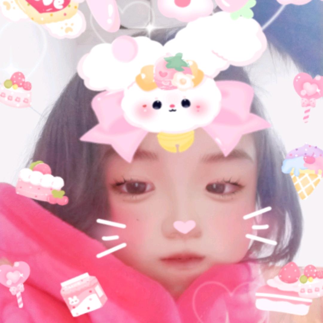 小华୧( ⁼̴̶̤̀ω⁼̴̶̤́ )૭