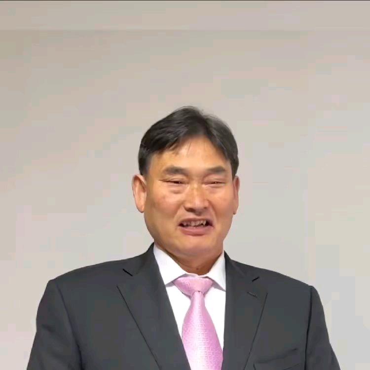 大衣哥有个好邻居