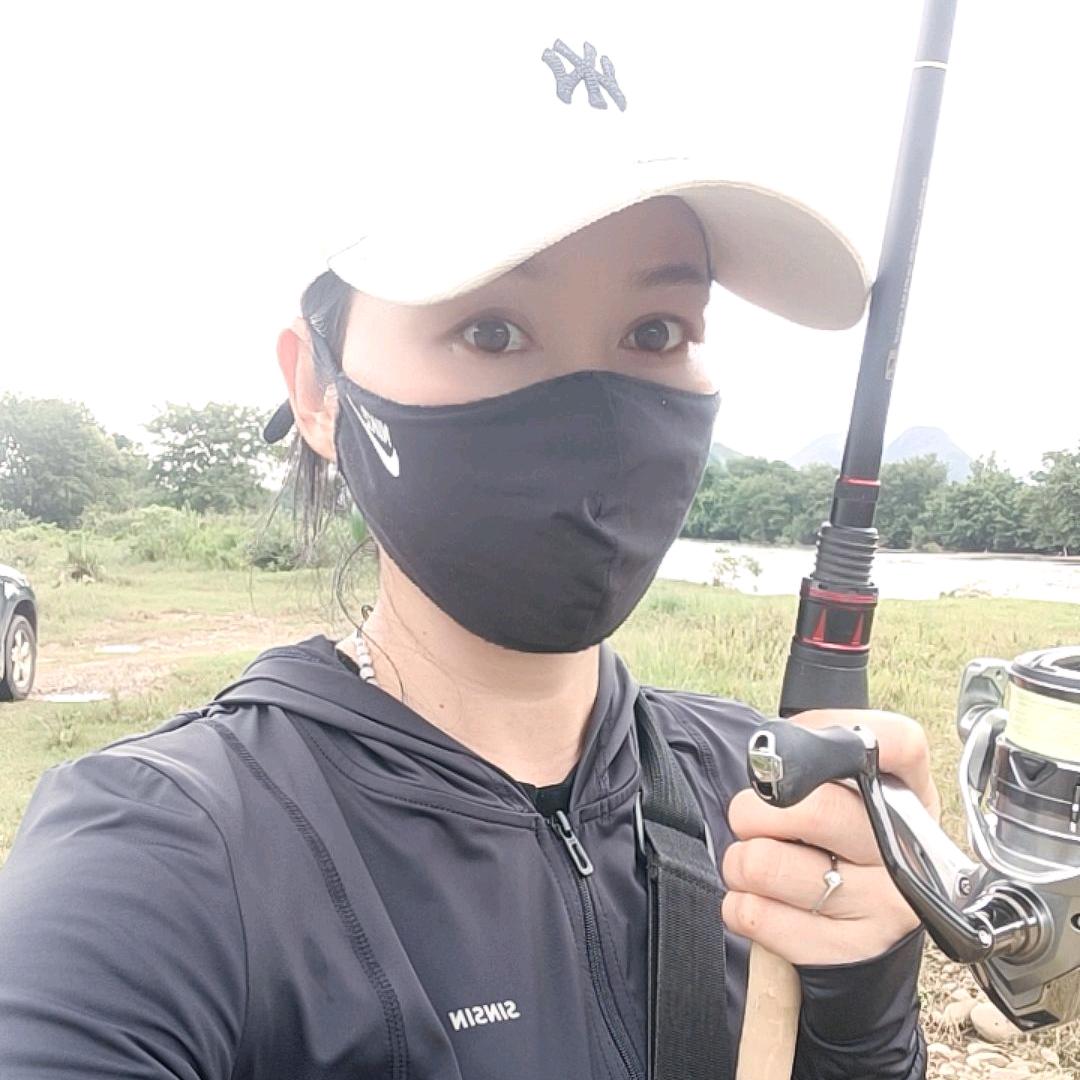 小趴菜女钓手