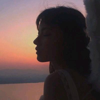 乌龙蜜桃茶🍑