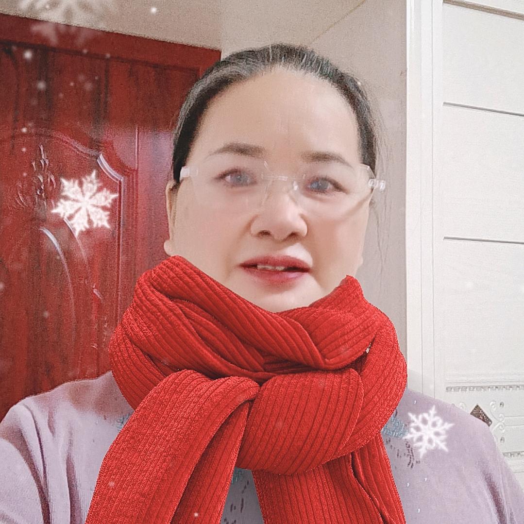 邱姐（568）下午6点10分开播