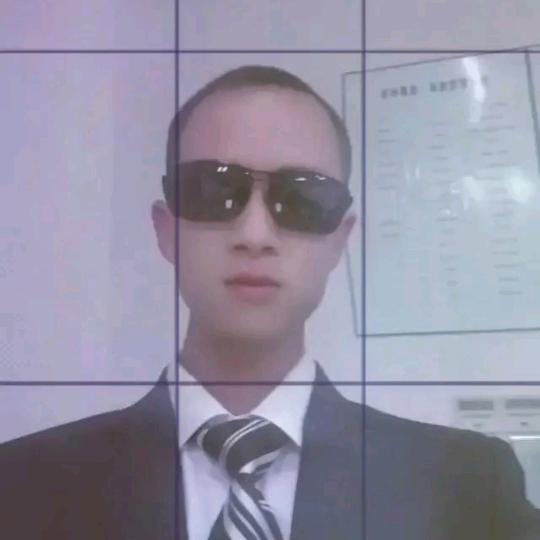 退伍不褪色陈磊Σ(|||▽||| )！