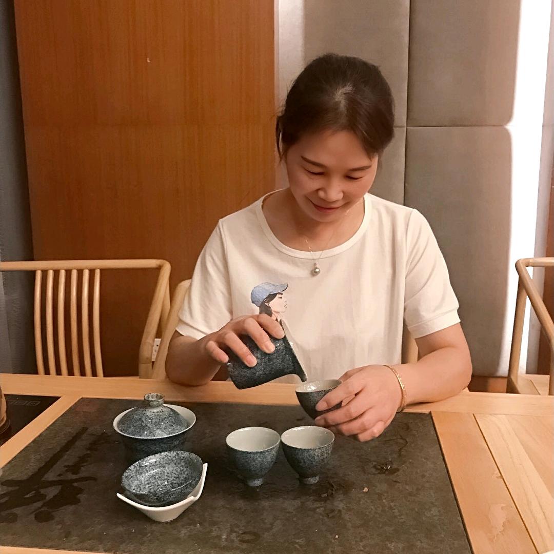 伊丽莎白婚嫁梦工厂露西5