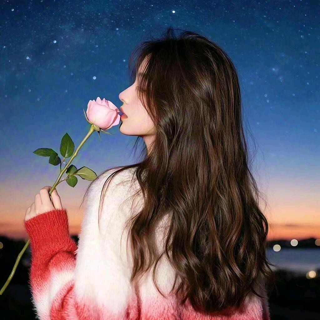 今晚吃香菜.