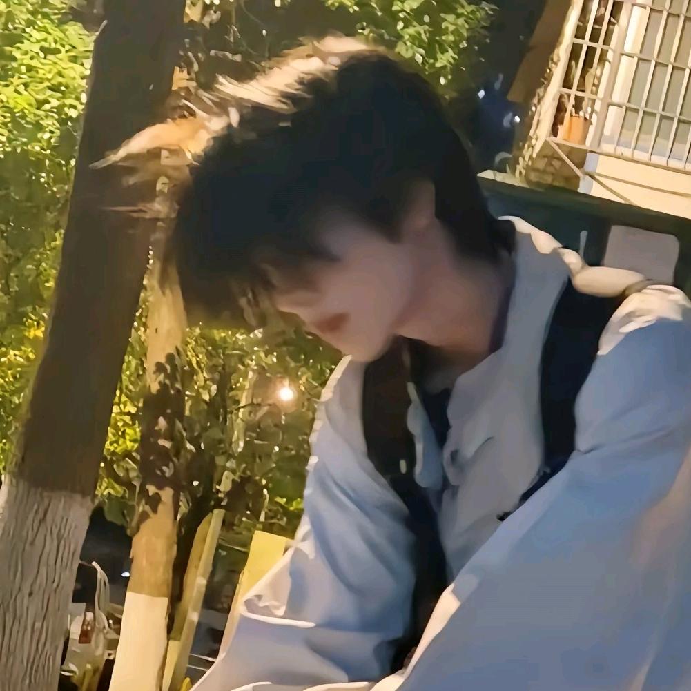 你头发乱了D