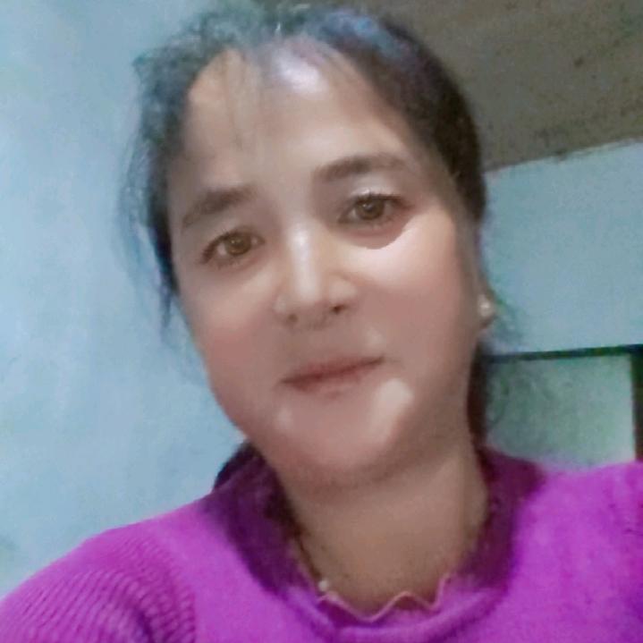 秀珍，晚上7点开播，