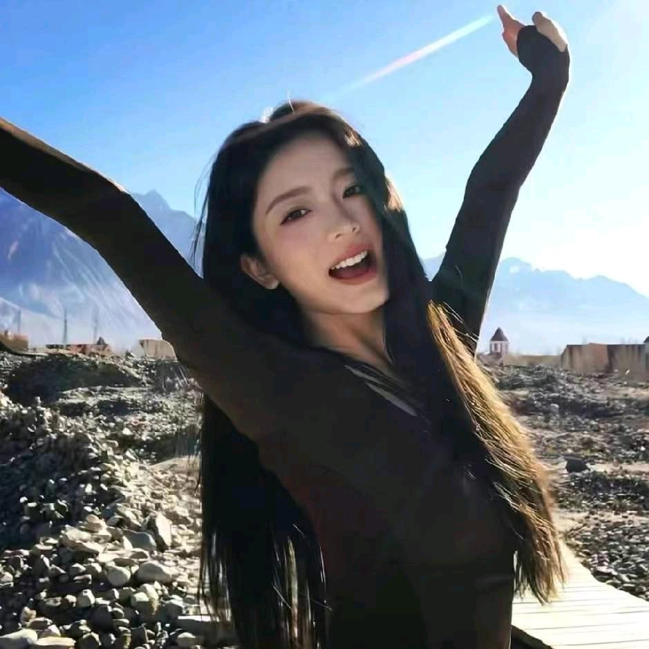 @╭(╯❤若初晴╰)╮