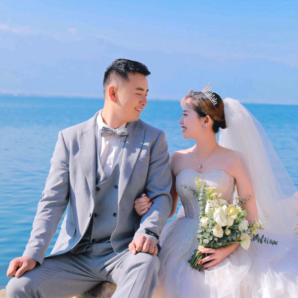 💞霸气只撩你ʕ·͡ˑ·ཻʔღ   💞