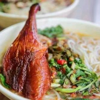 爆汁金羽烧鸭坊