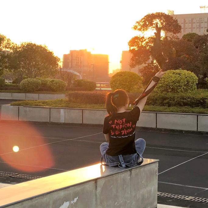 喵嗚xi要做小瘦纸