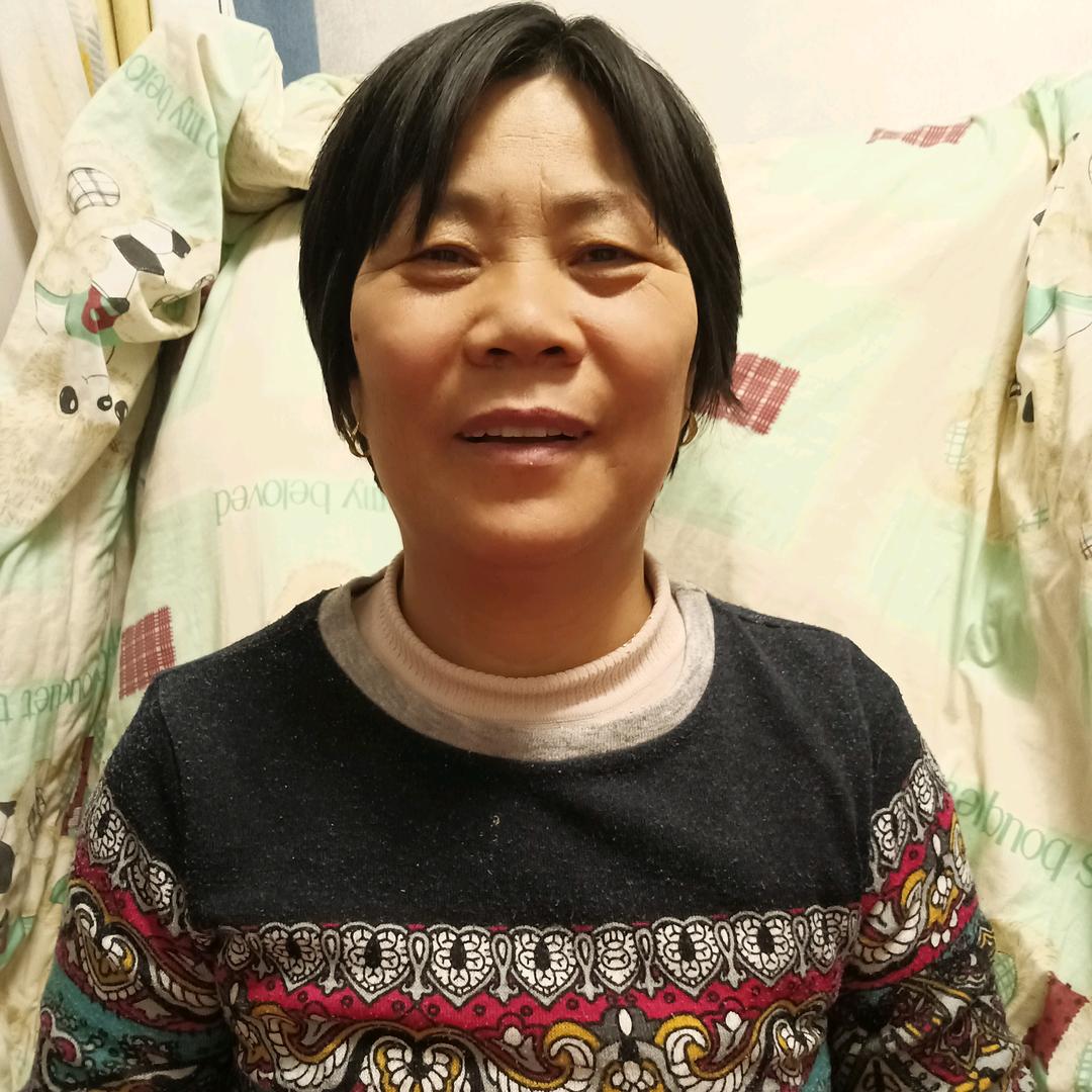 四妮  十三点十分开播