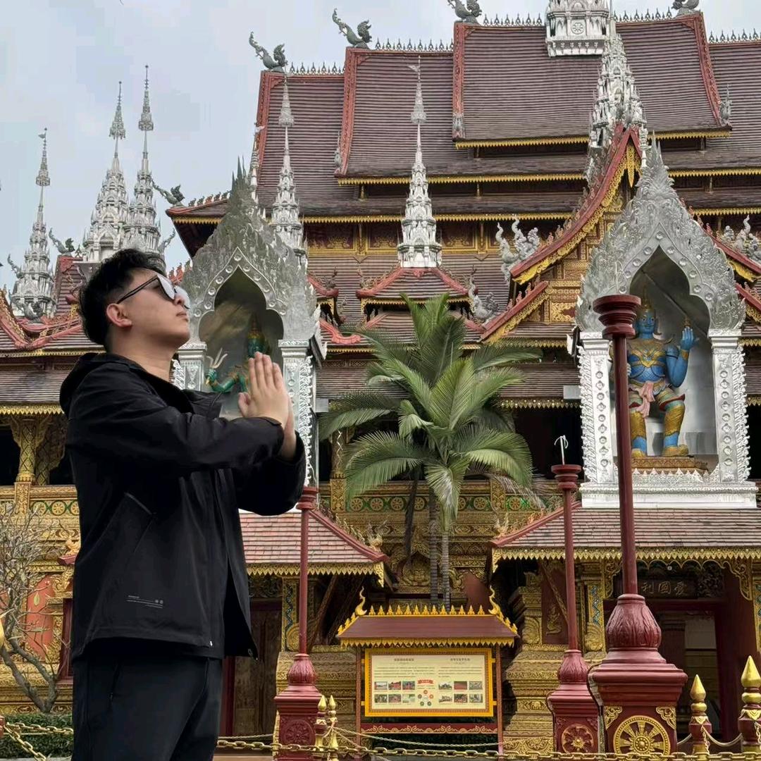 薛惊愕(吃喝版)