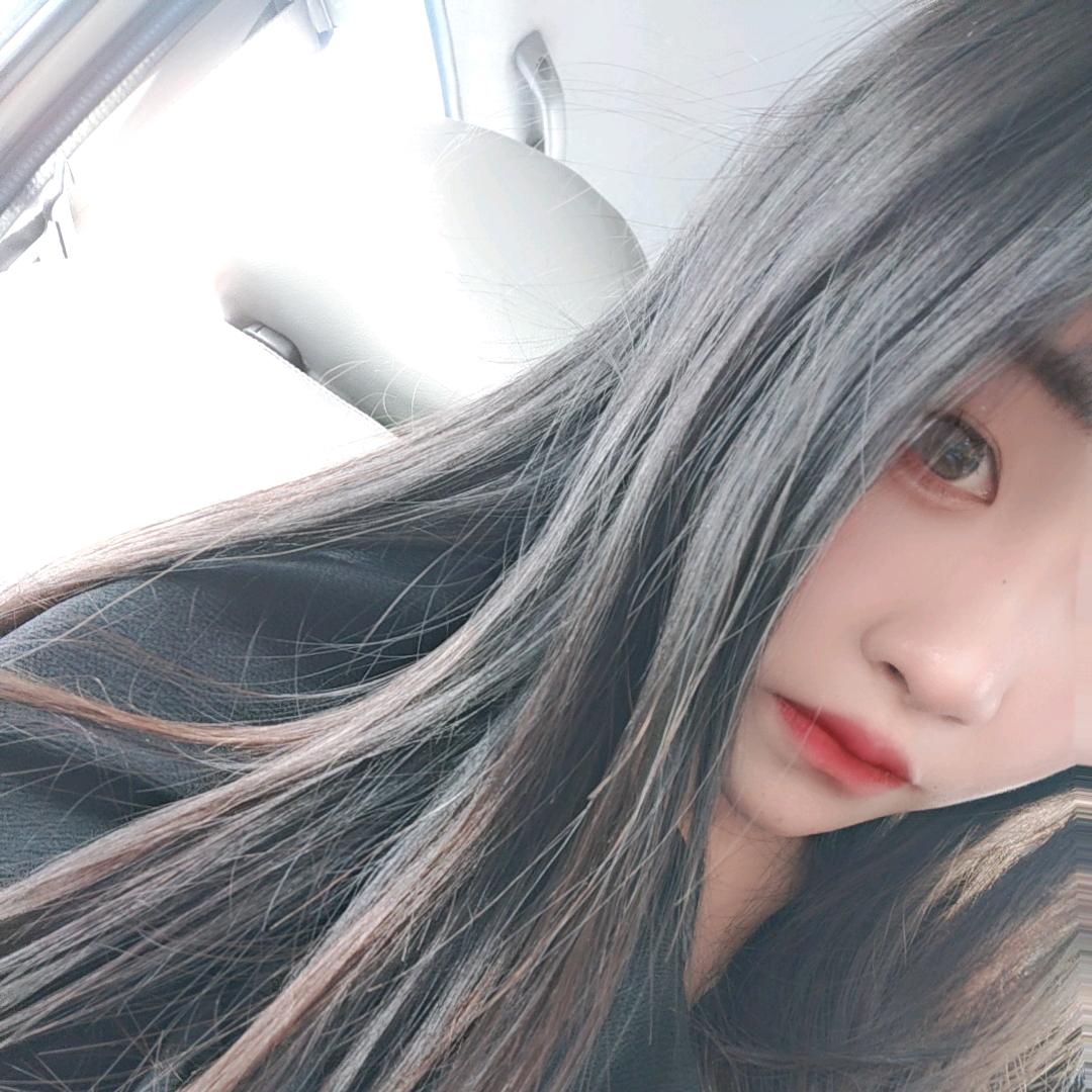 Y.🎈
