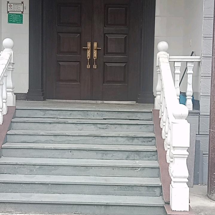 单身阿龙