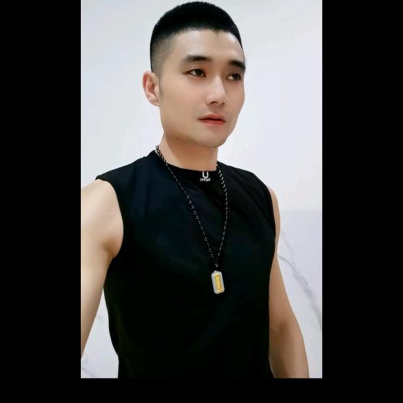 婚礼主持人 范东