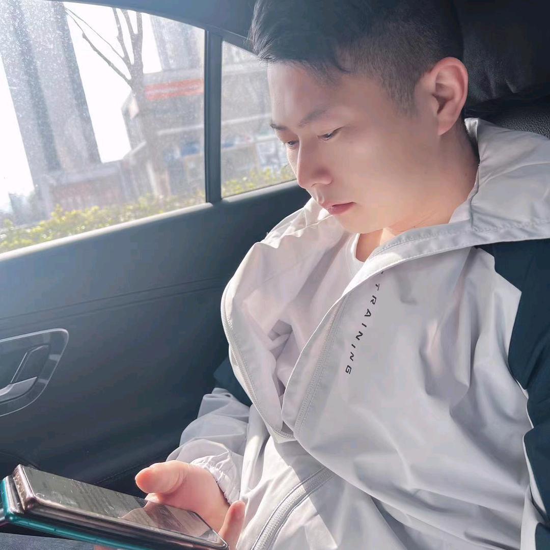 城市镖师牛马李