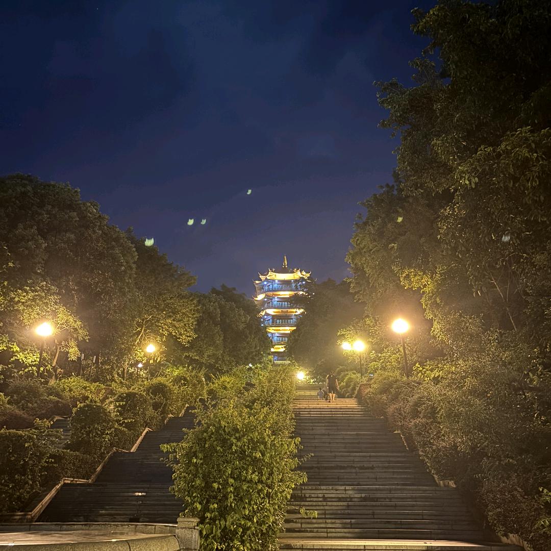 左生右活(Mr.zhang)