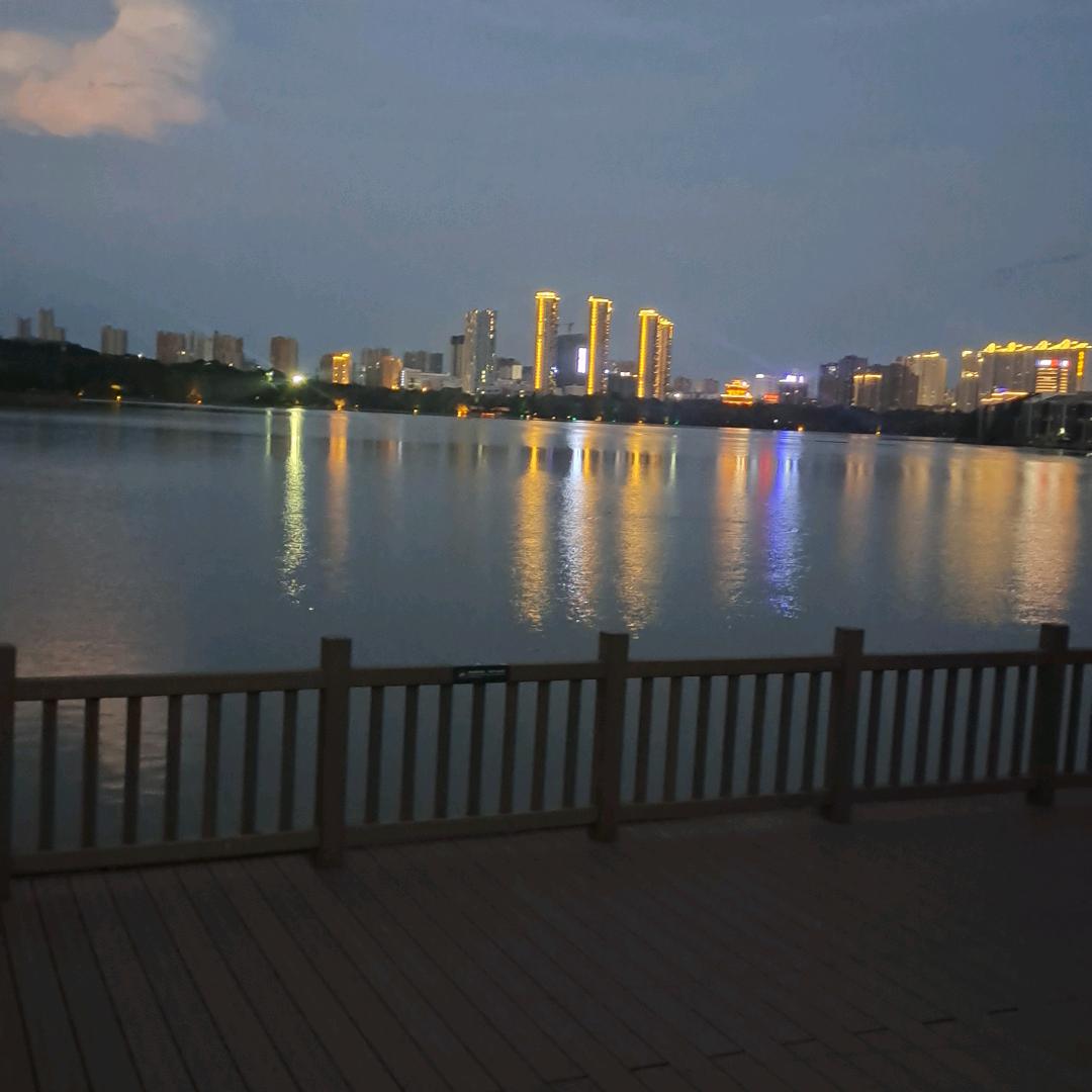 开心马儿