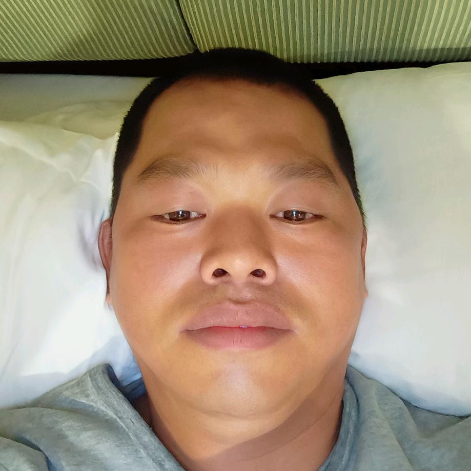 （王）