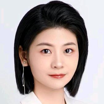 隆艳阳
