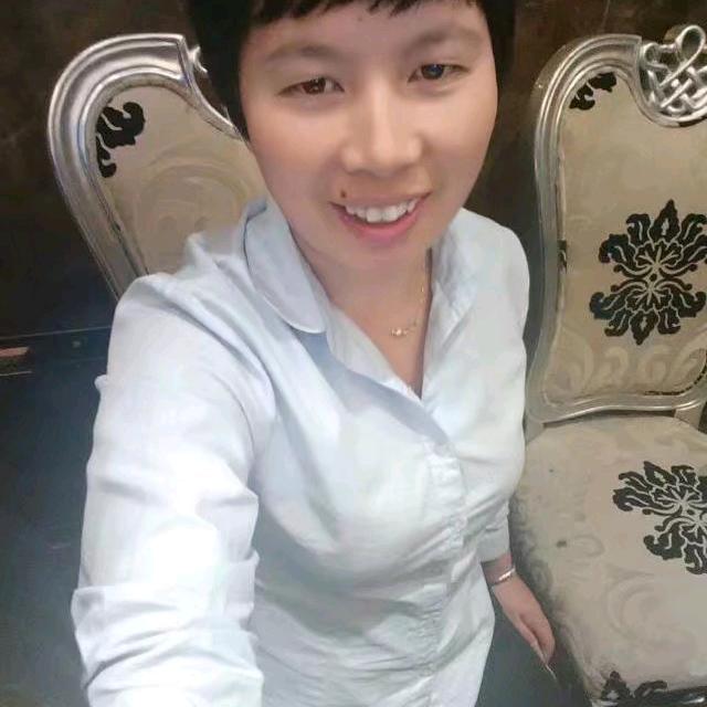 吊顶小姐姐