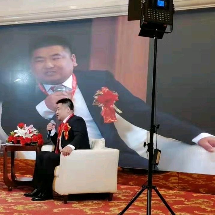 康顶顶