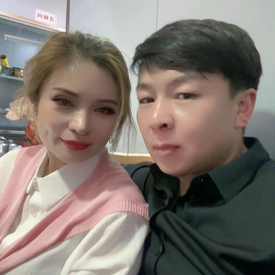 鄯善县全城热恋服装店
