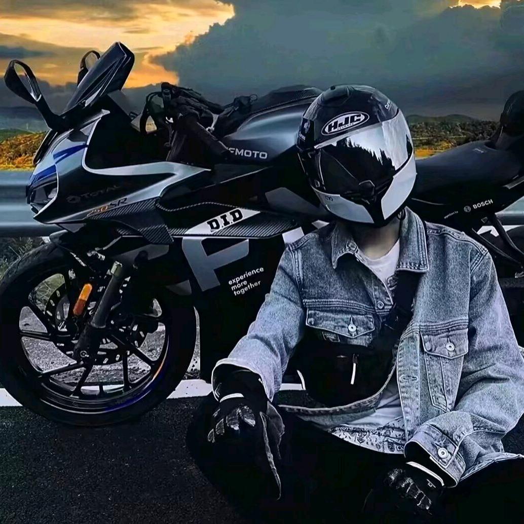 尊贵的零跑C11车主