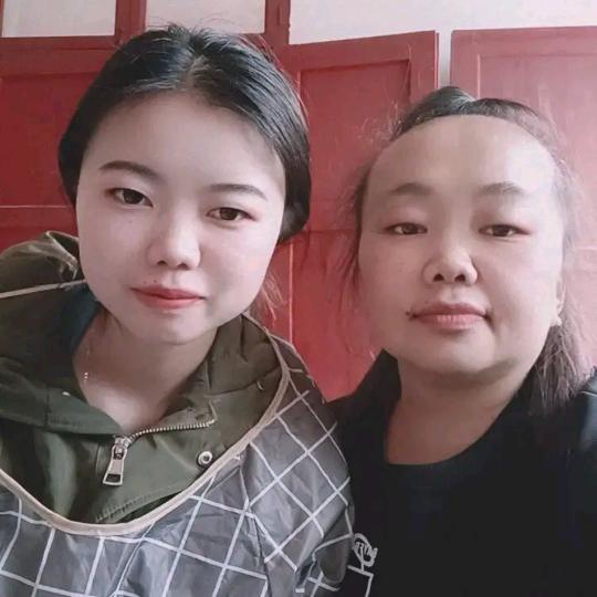 雅婷🌷🌷🌷🌷