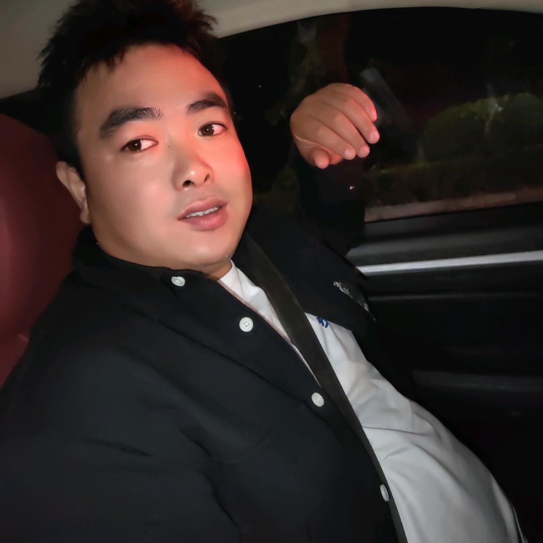 村东头的朱胖子