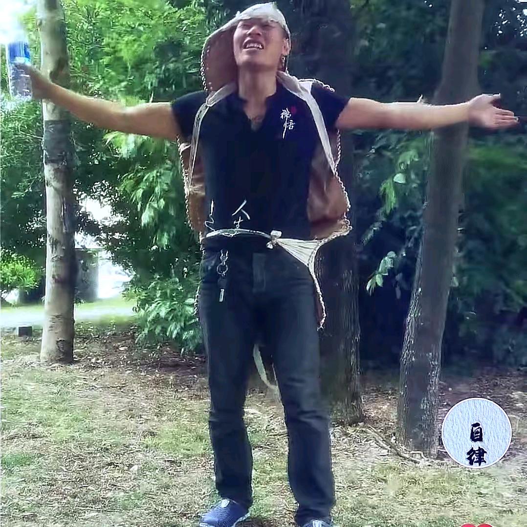 《修灯小飞侠》