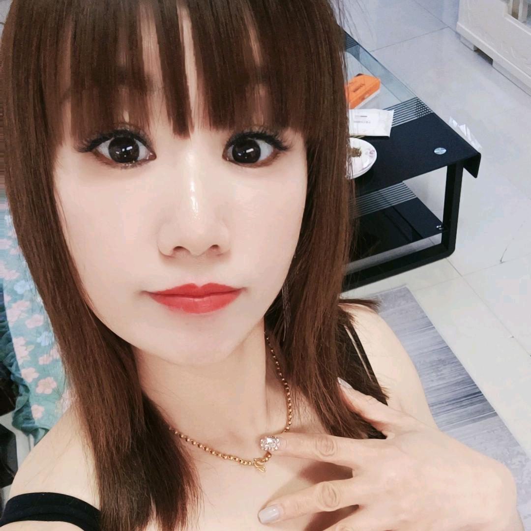 不粘人的小妖精