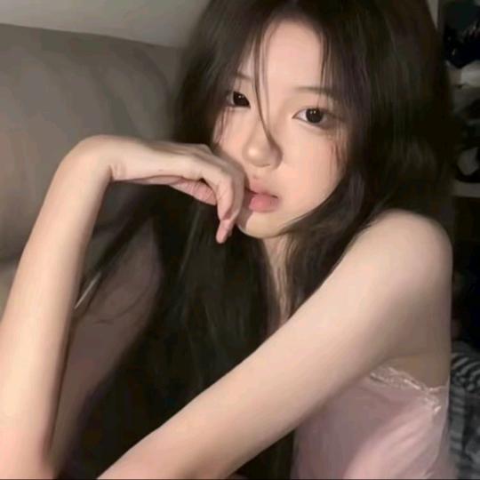 琳依吃不饱