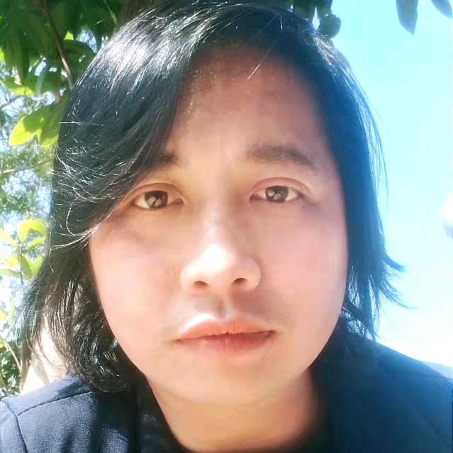 丽芙恋，调肤调配师
