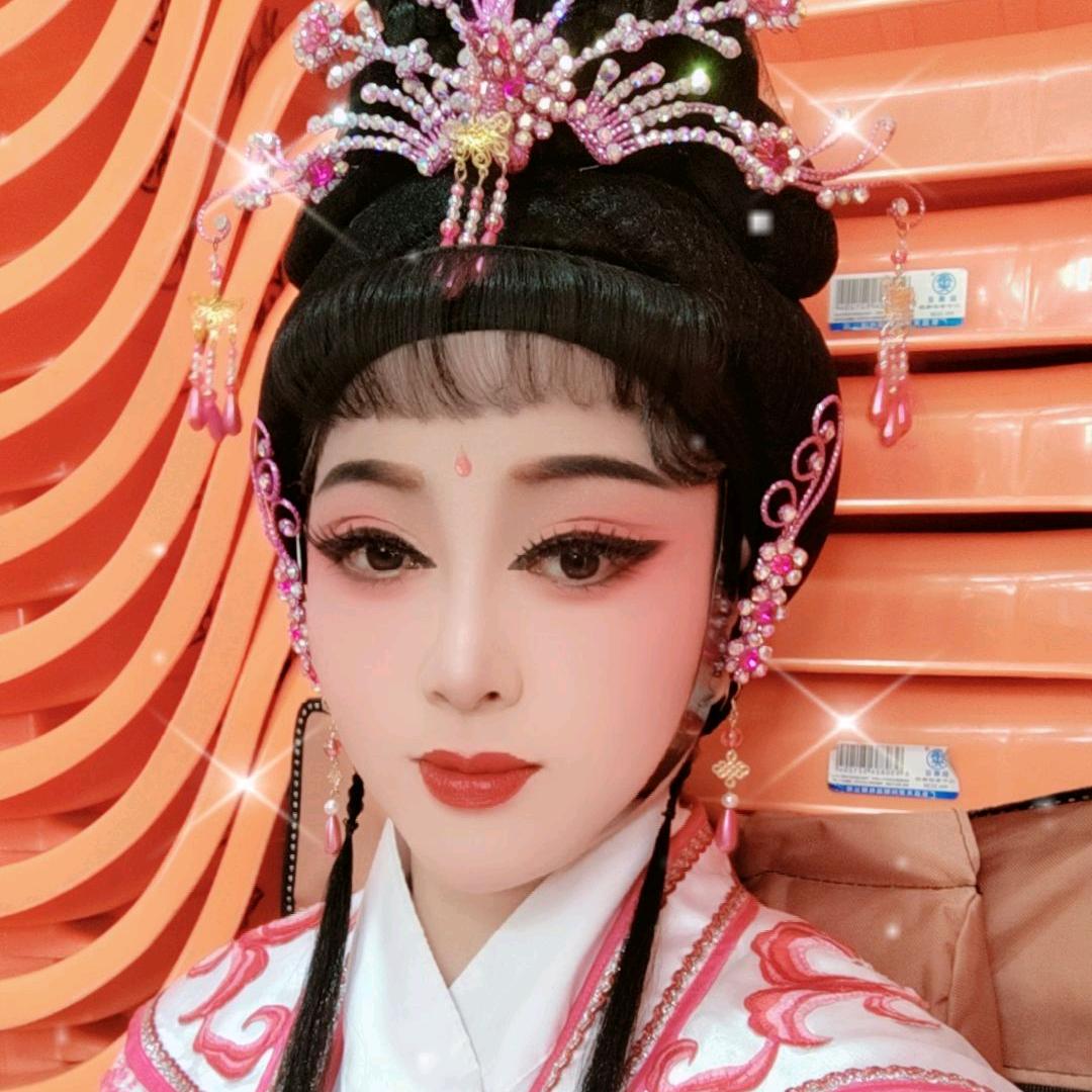 ❤️香雾薄，透帘幕❤️