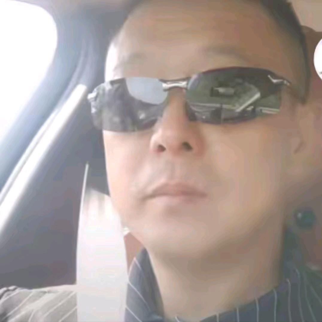 黄少