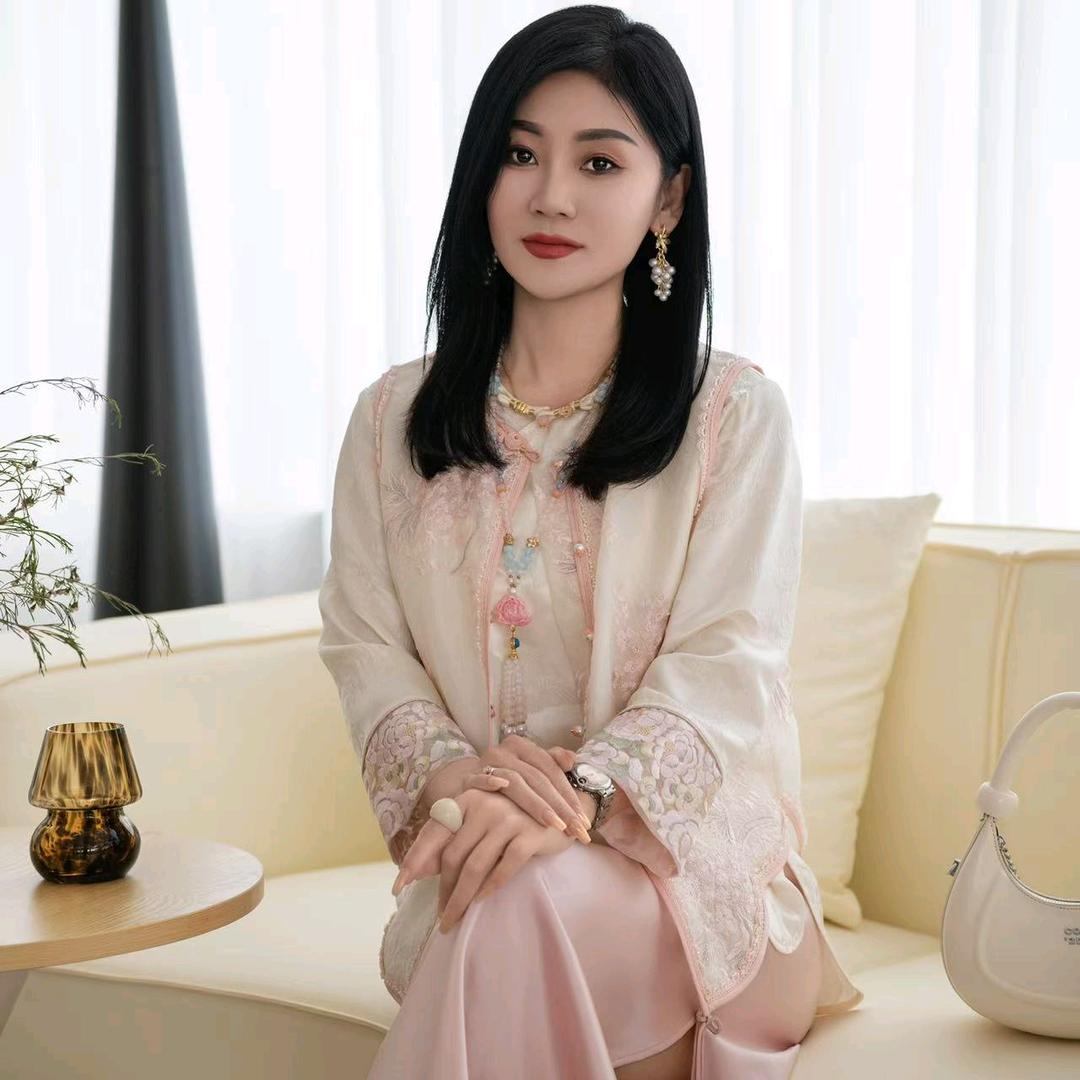 晓君定制原创服饰