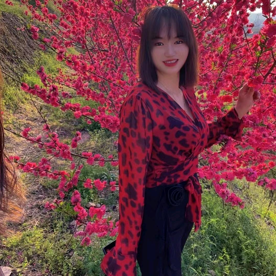 秋菊爱舞蹈
