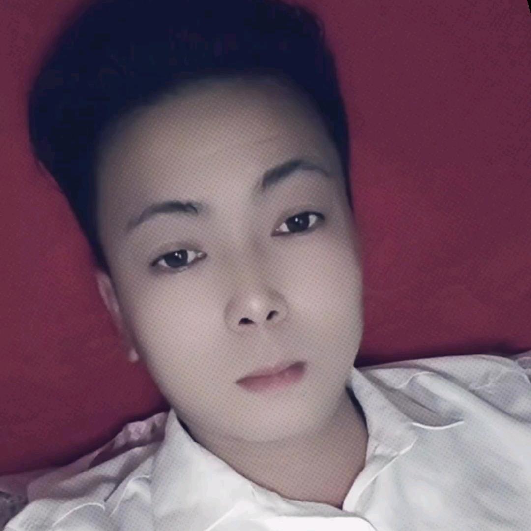 眼泪爱上心碎