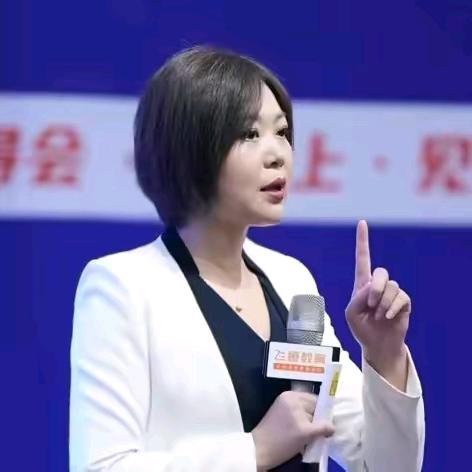 飞橙许茹冰讲矩阵获客