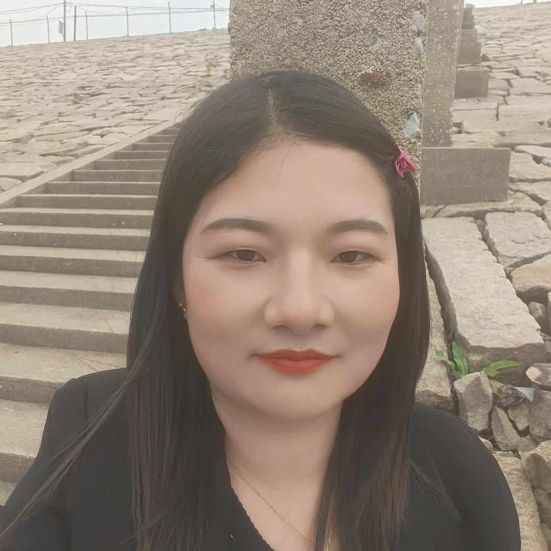 商家大小姐不定时开播