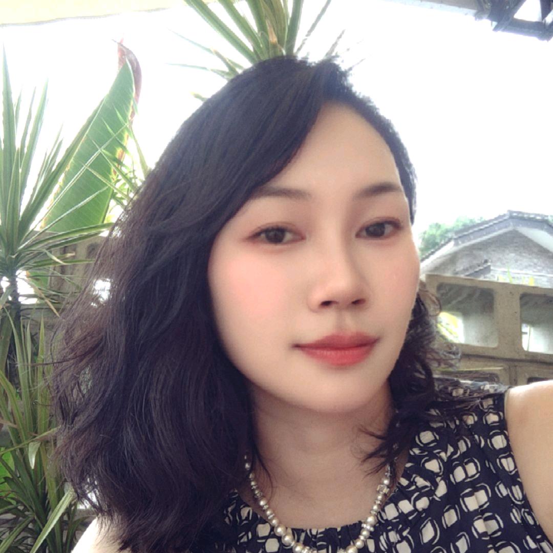 梅子姐姐卖建材和家居的