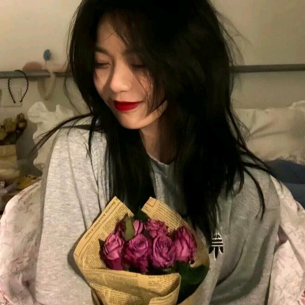 发呆的小棉羊🐑