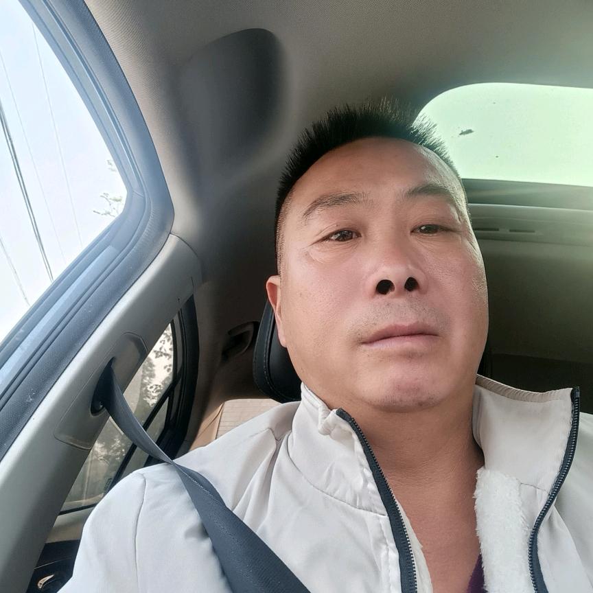 单身男来了