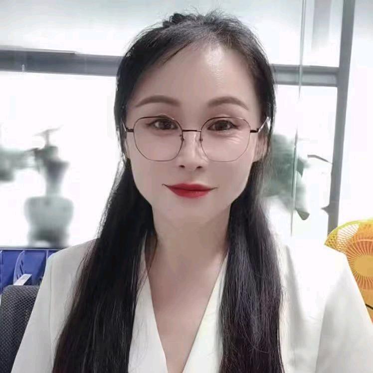 萱宝妈早上 9 ：40 分 户外