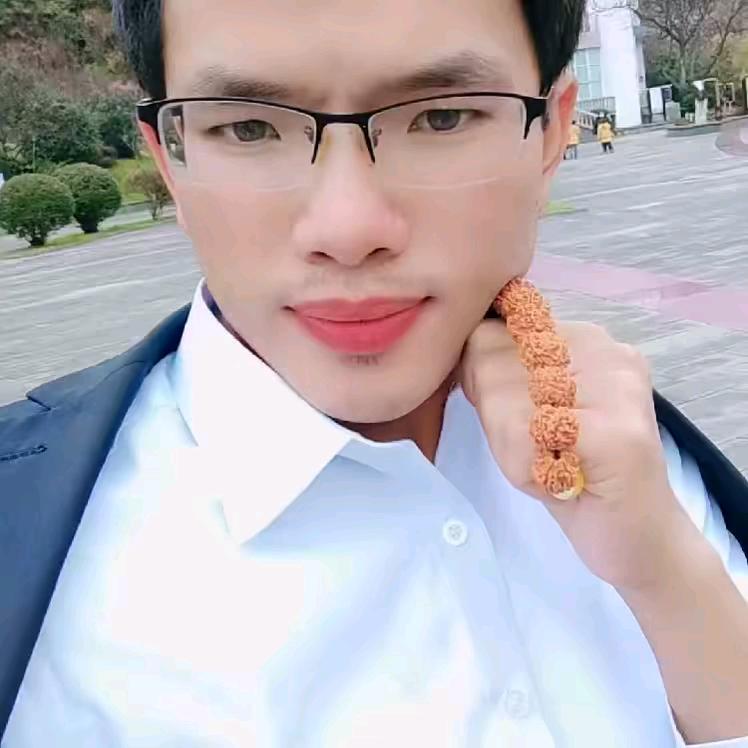 黑猫 $ 专修发动机